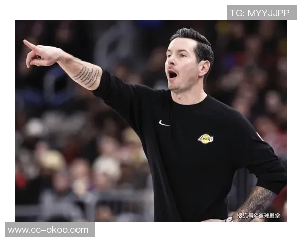 雷迪克应及时喊暂停调整战术雄鹿有字母支撑季后赛前景乐观